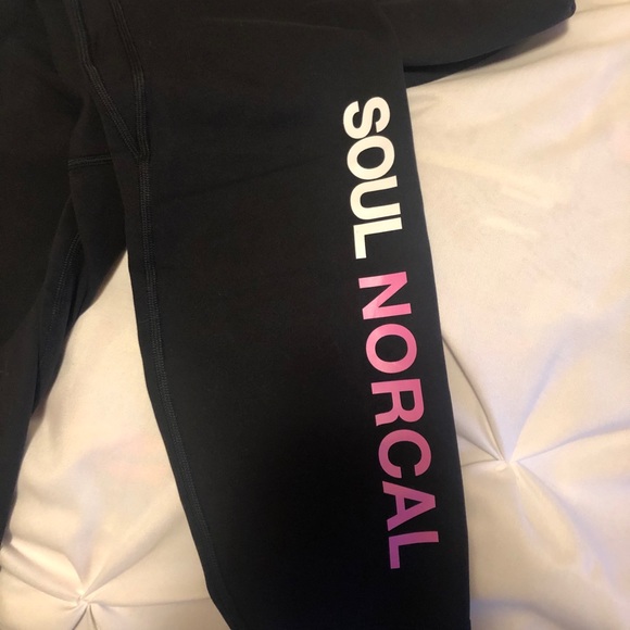 !LAST DAY!  Lululemon align x soul cycle 25” | black |… - Picture 2 of 4